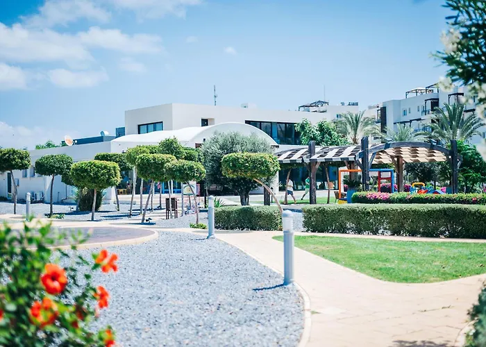 Cozy At Thalassa Resort, Northern Cyprus דירה